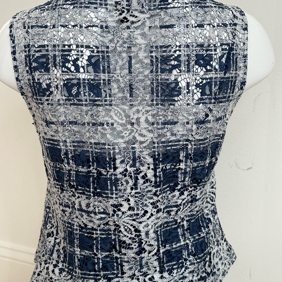 Navy and white plaid pattern lace top w camisole - Picture 6 of 8